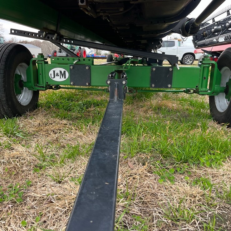 J & M Header Trailer