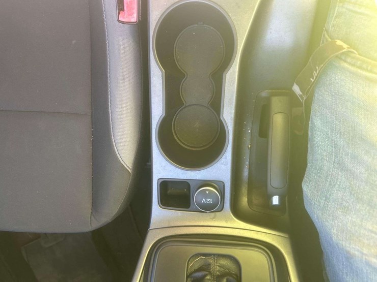 2013-ford-escape-image-15