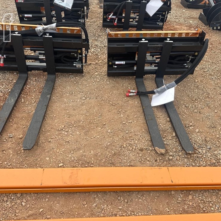 WOLVERINE 82 INCH FORK EXTENSIONS