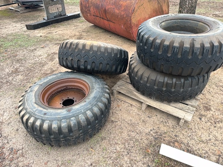 4----mix-brand-tire-with-custom-rims-15-19.5-image-15