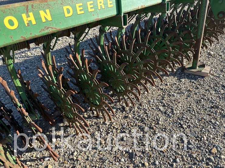 john-deere-400-image-2