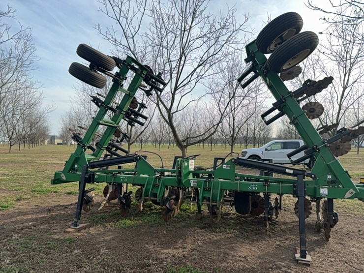 unverferth-ripper-stripper-image-8