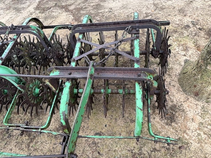 john-deere-3pt.-4-section-rolling-pecker-hoe-approximately-12-ft.-image-21
