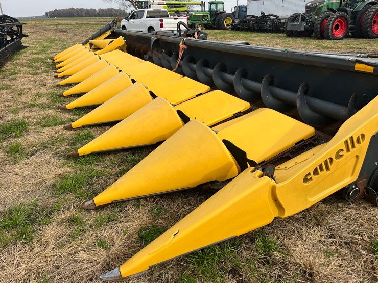 capello-12-row-36”-corn-head-image-1
