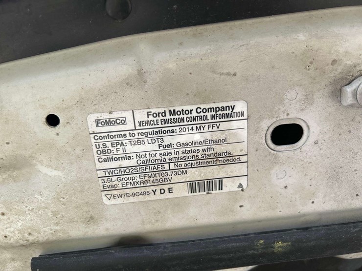 2014-ford-explorer-image-10