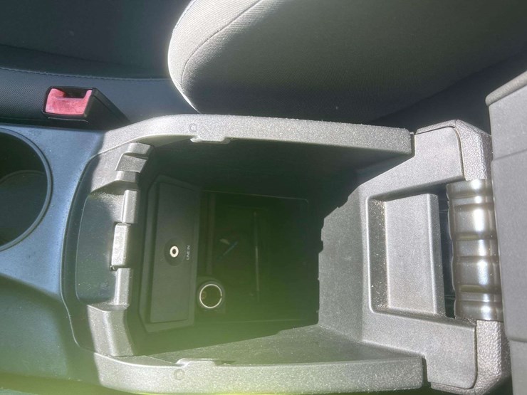 2013-ford-escape-image-16