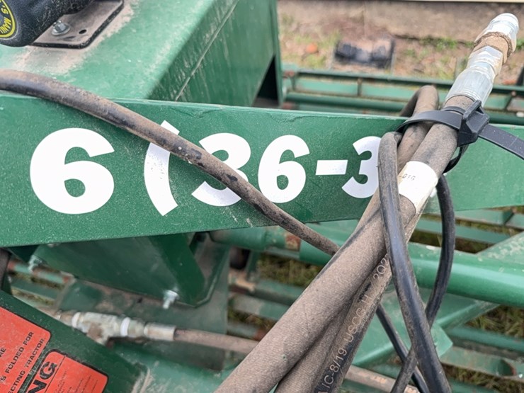 kmc-six-row-peanut-lifter/fluffer-￼-design-for-36–38-rows-image-6