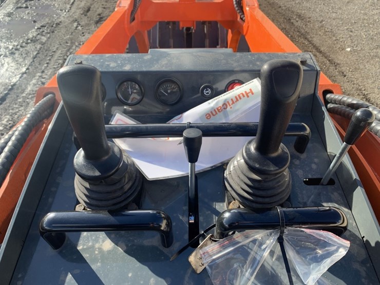 unused-hurricane-stand-on-compact-track-loader,-image-4