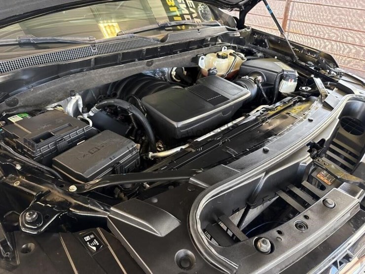 chevrolet-tahoe-image-10