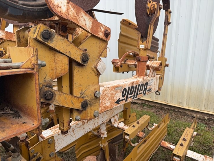 buffalo-6300-image-25