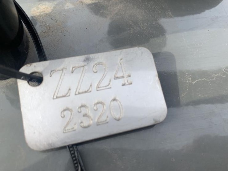 unused-hurricane-stand-on-compact-track-loader,-image-11