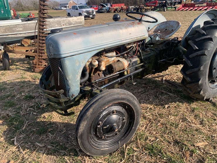 ford-tractor-image-5