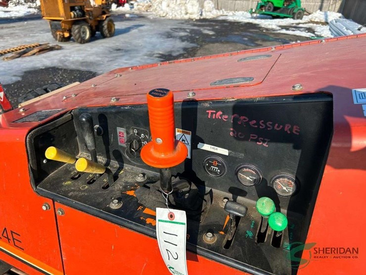 ditch-witch-410sx-image-4