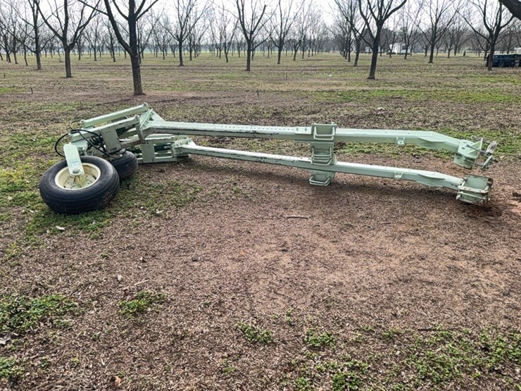 kmc---lift-assist-wheels-image-8