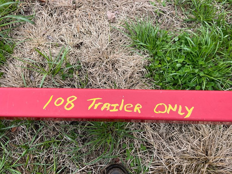 unverferth-header-trailer-image-3