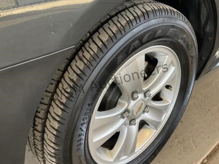 2014-chevrolet-impala-sdn-image-8