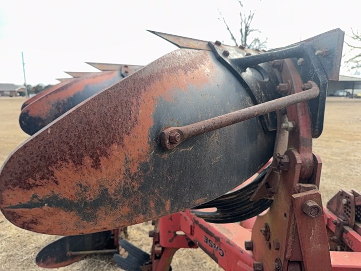 case-ih-165-image-11