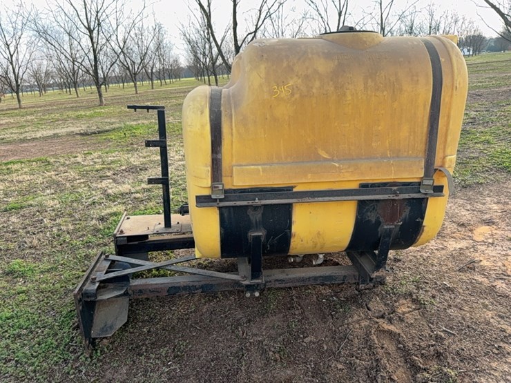 500-gallon-saddle-tanks-(malcolm-says-he-thinks-the-last-thing-they-were-mounted-on-was-an-8410)￼-image-5