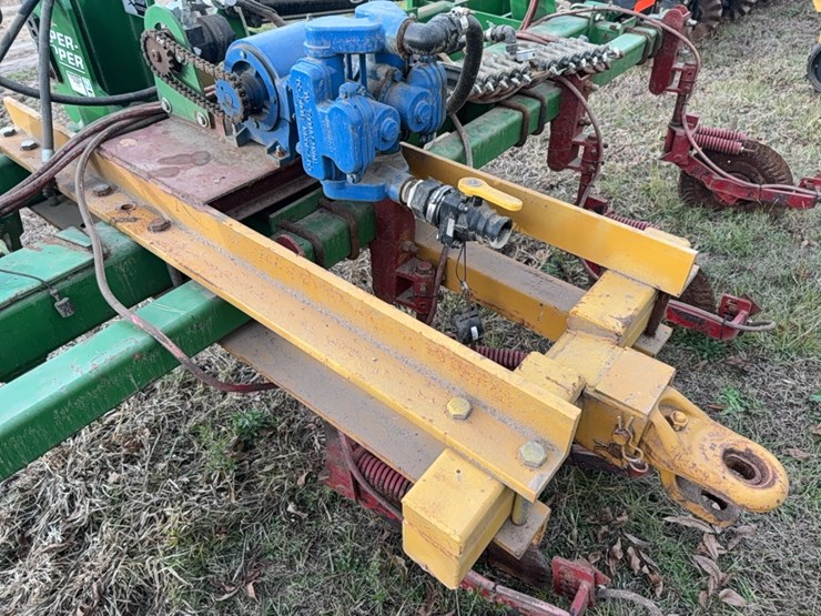 unverferth-ripper-stripper-image-8