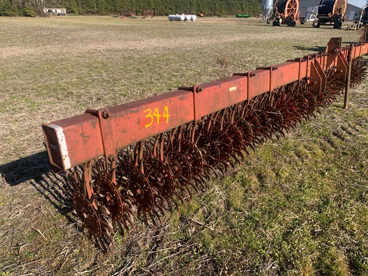 caterpillar-20-image-1