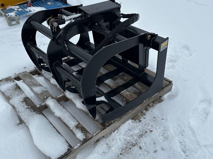 2689---40"-compact-skid-steer-grapple-bucket-image-1