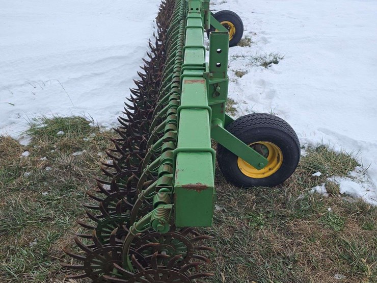 john-deere-400-image-2