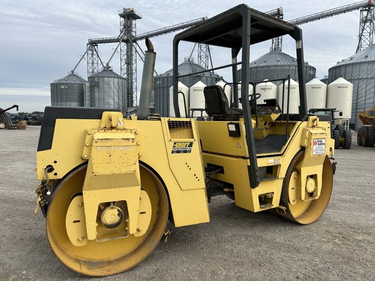 2001-bomag-bw141ad-2-image-22