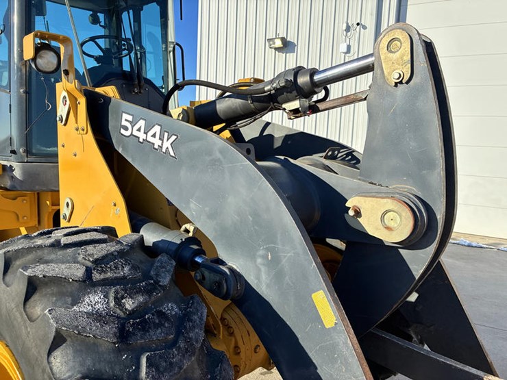 #122570-•-2011-jd-544k-#1dw544kzpb0635211-image-18