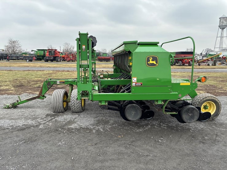 2003-john-deere-1590-image-11