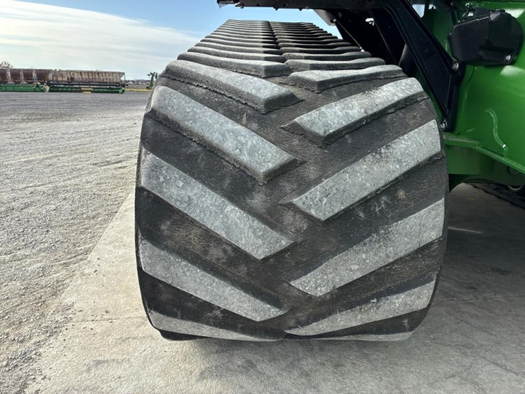 2016-john-deere-9520rt-image-42