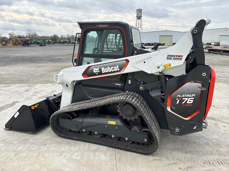 2022-bobcat-t76-image-8