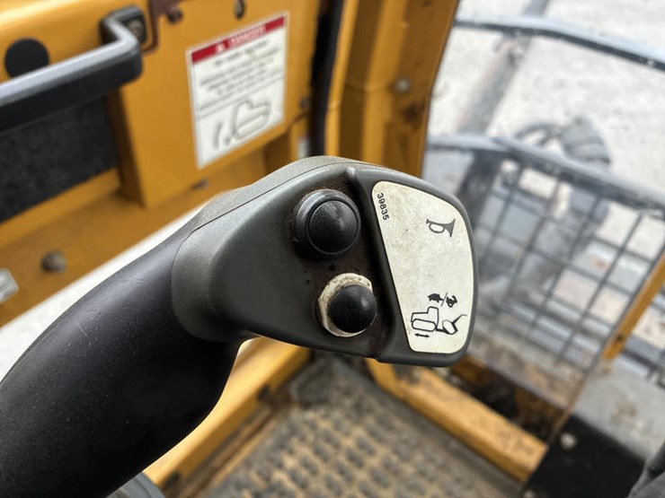 #122872-•-2021-rayco-c120ra-forestry-mulcher-#fm120-6c0020-image-23