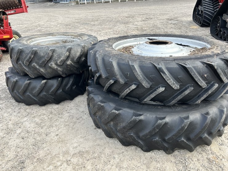 2009-case-ih-magnum-335-image-33