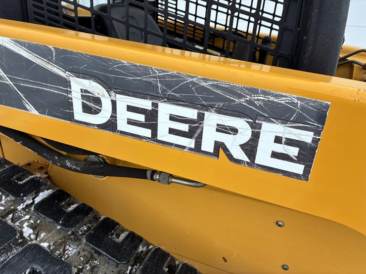 #122574-•-2006-jd-ct322-#t0322ta126871-image-23