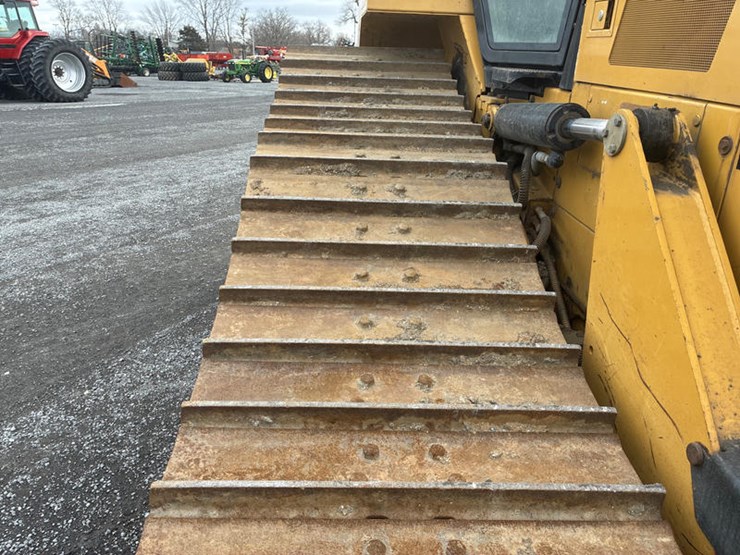 2016-caterpillar-d6n-lgp-image-15