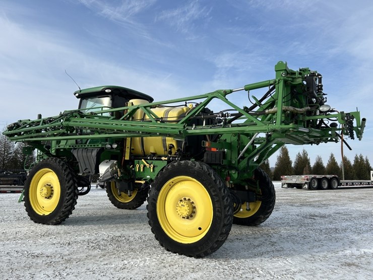 2015-john-deere-r4030-image-3