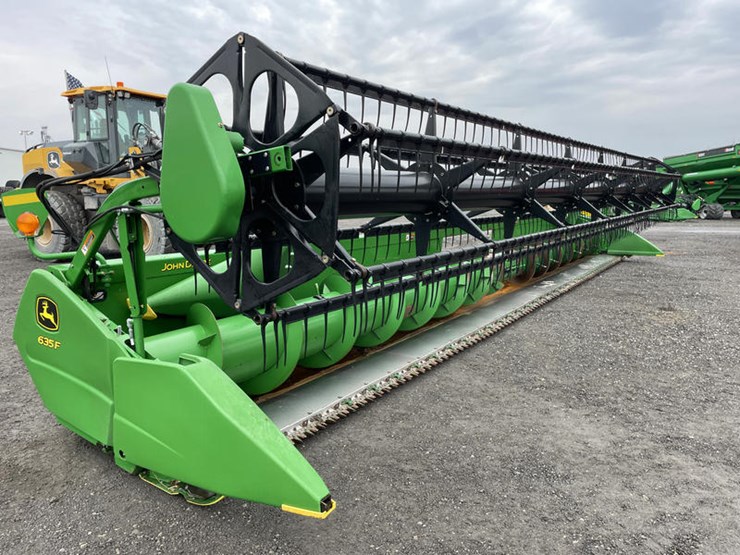 2011-john-deere-635f-image-1