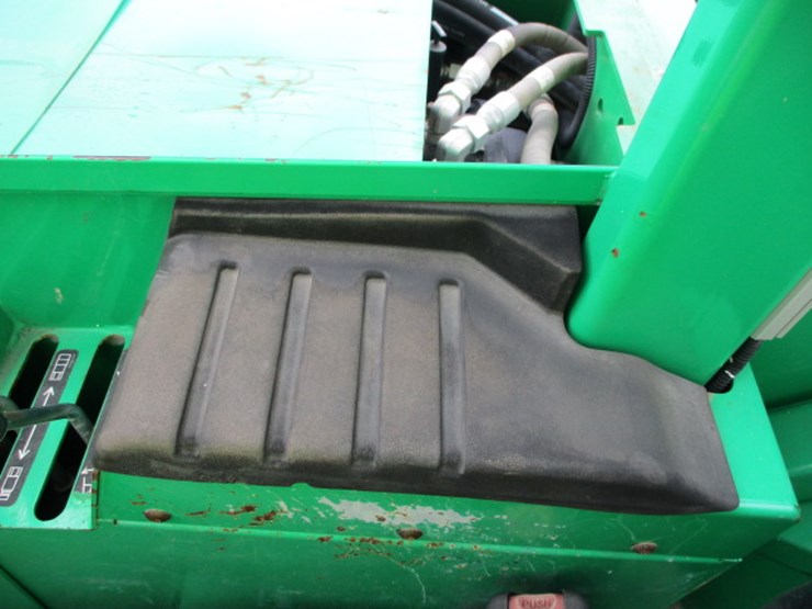 #120787-•-2016-jlg-6042-telehandler-#160076753-image-53