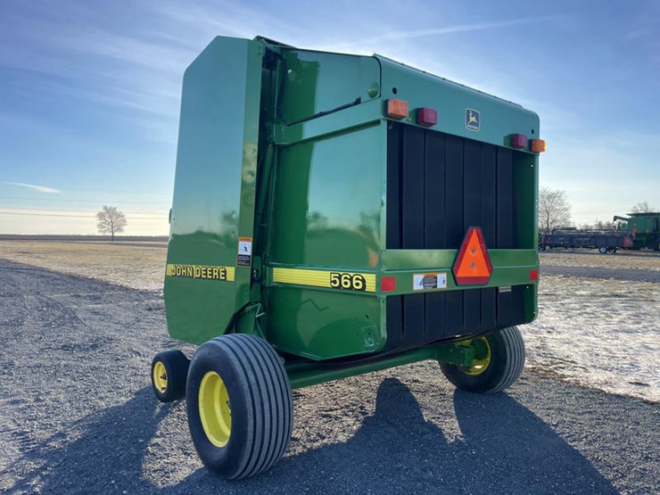 1997-john-deere-566-image-15