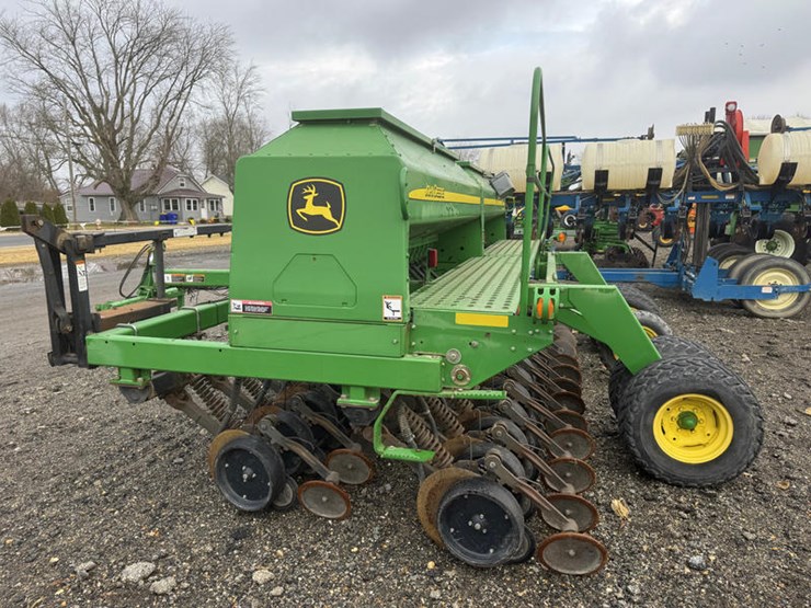 john-deere-1590-image-14