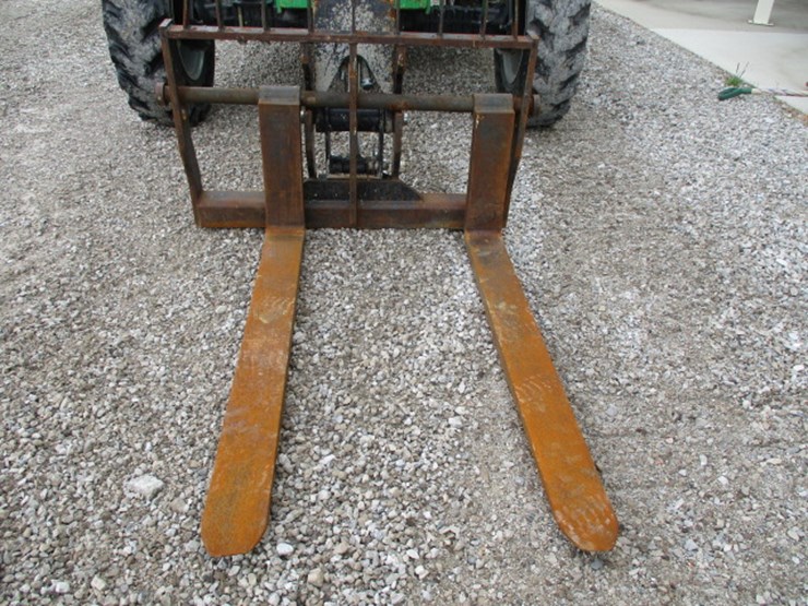 #120787-•-2016-jlg-6042-telehandler-#160076753-image-6