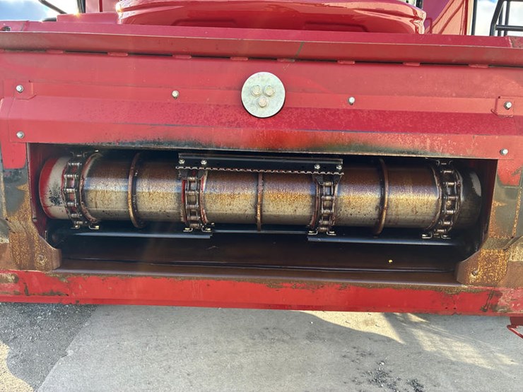 2010-case-ih-7120-image-29