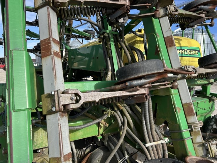 2006-john-deere-1990-image-12