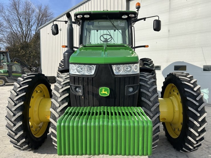 2012-john-deere-8310r-image-5