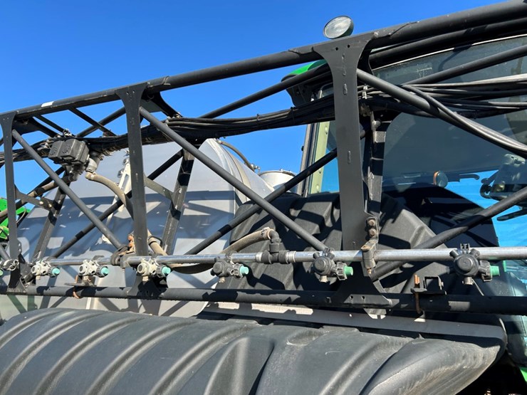 2013-john-deere-4940-image-26