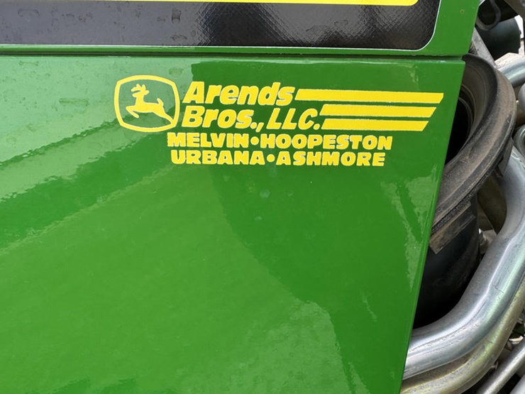 2011-john-deere-8335r-image-50