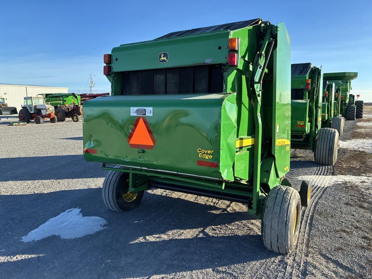 2009-john-deere-568-image-8