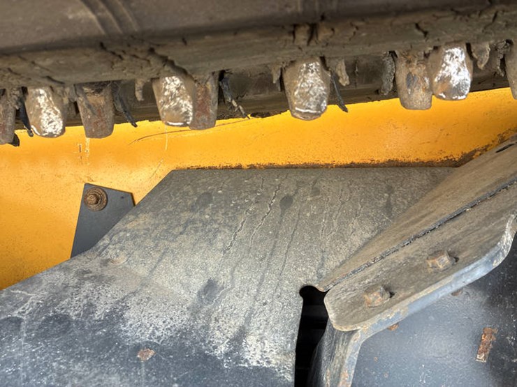 #121739-•-2022-jd-333g-#1t0333gkknf425847-image-30