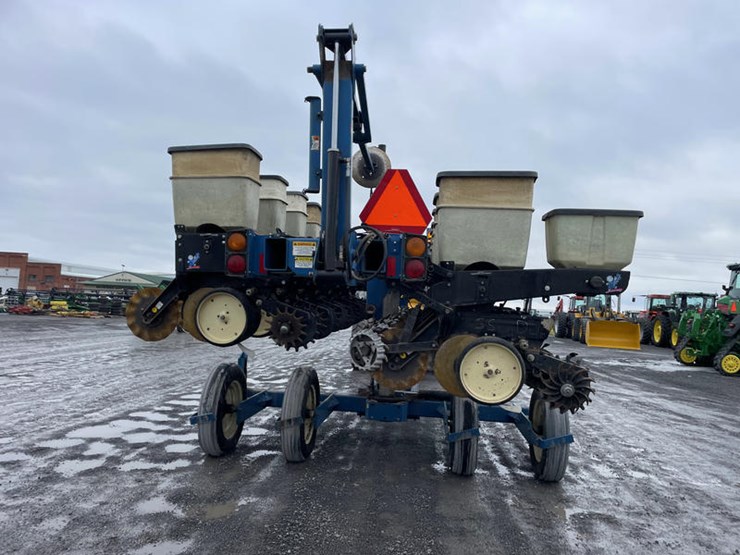 1999-kinze-2500-image-11