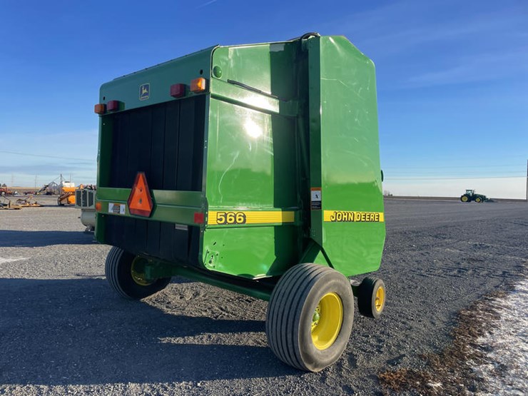 1997-john-deere-566-image-17